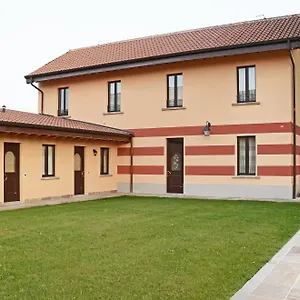 https://villa-belussi.it-lombardy.com