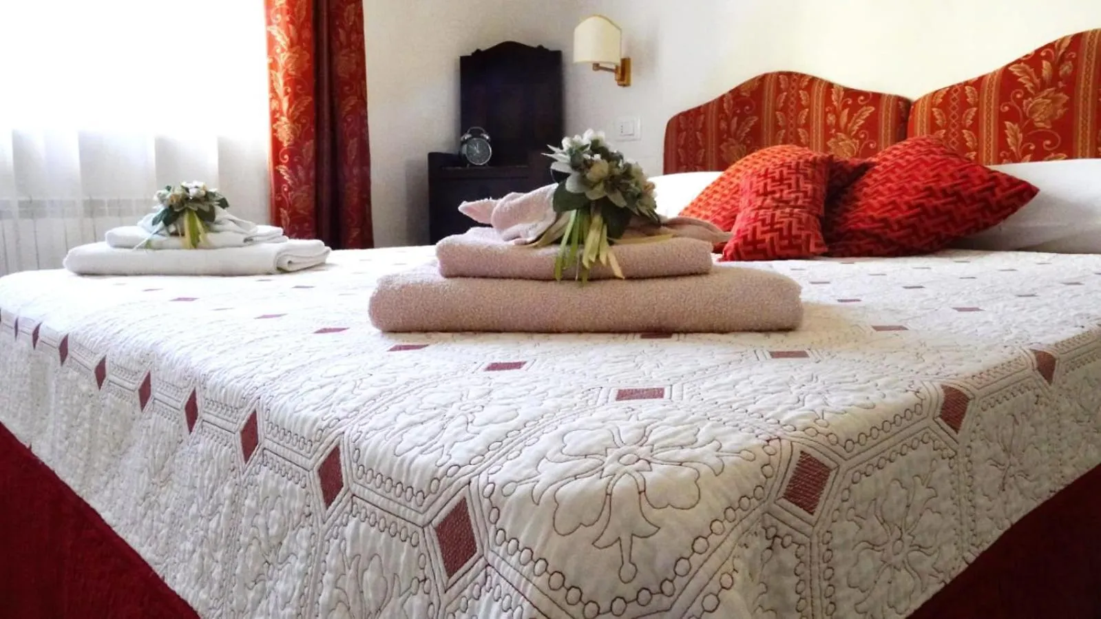 B&B Myosotis Pisa 0*,